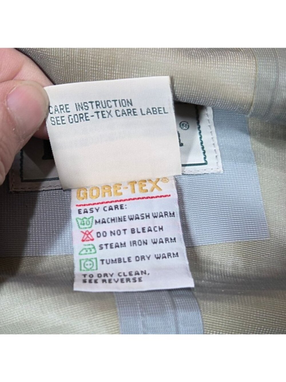 LL Bean Jacket Mens Large Yellow All Conditions Gear Gore-Tex Rain Shell - Picture 4 of 16